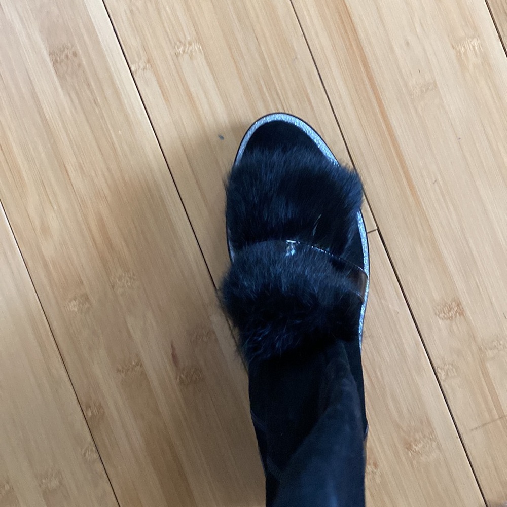 Boots, Rabbit Fur, size 9 - Picture 3 of 5